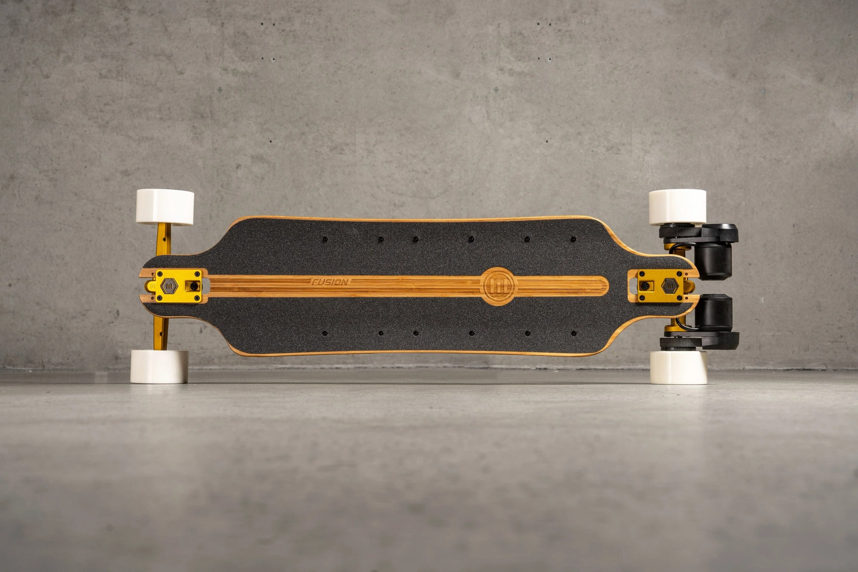 Evolve Fusion 2 in 1 Electric Skateboard - Image 29