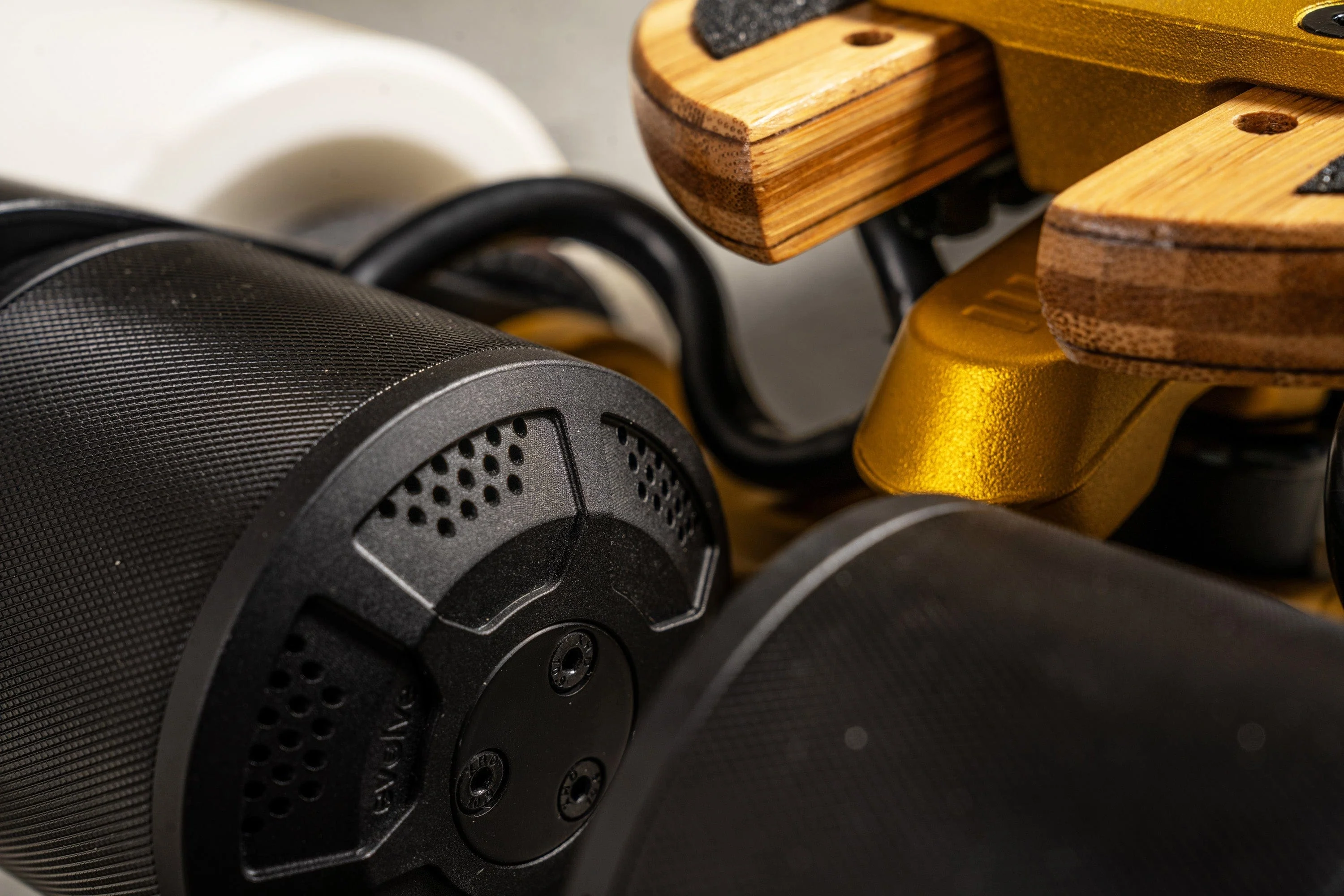 Evolve Fusion 2 in 1 Electric Skateboard - Image 32