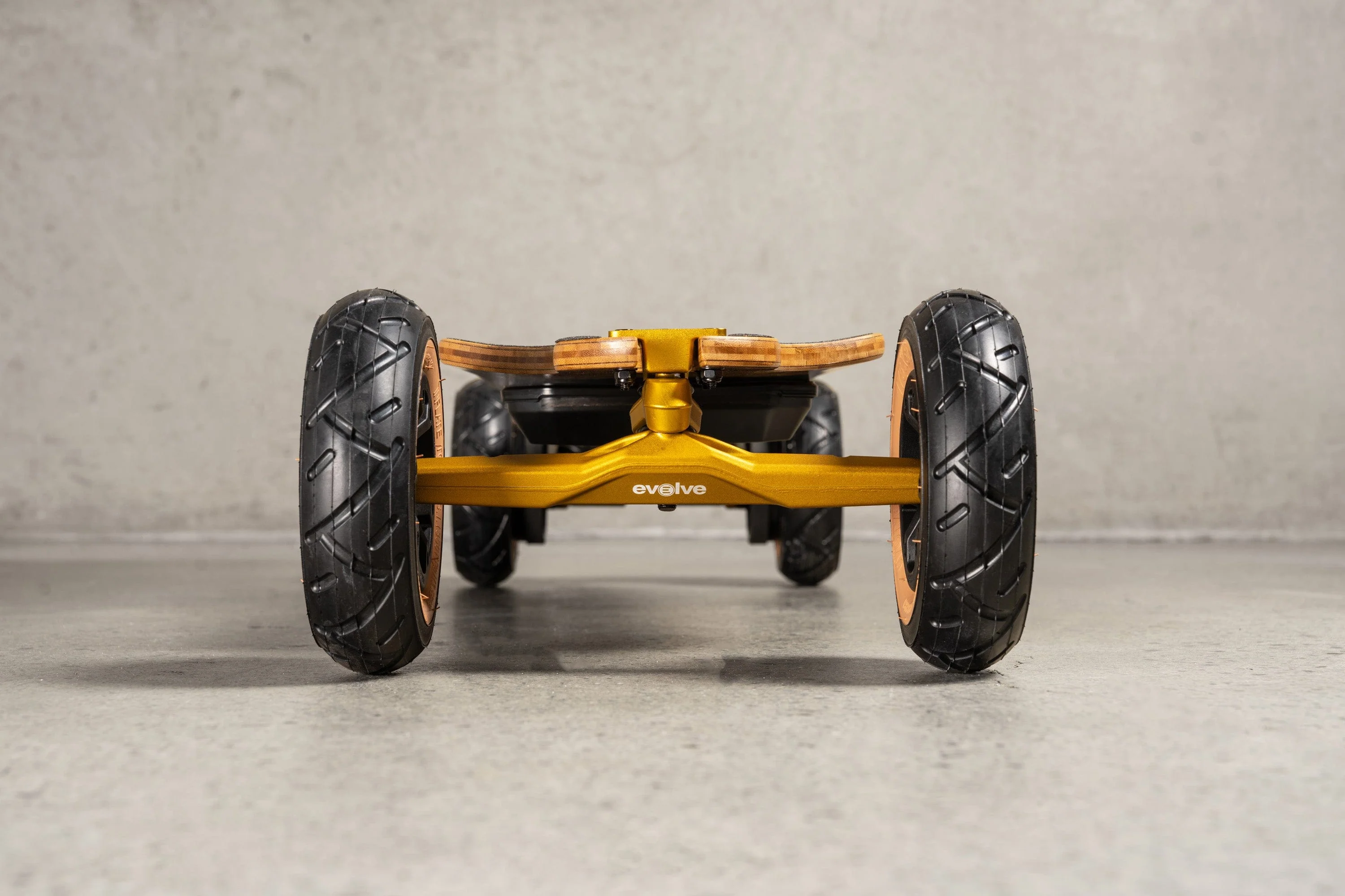 Evolve Fusion 2 in 1 Electric Skateboard - Image 7